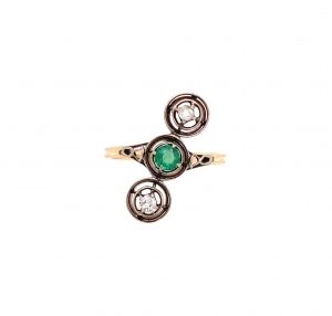 "Revolve around" - Filigraner und dekorativer Ring