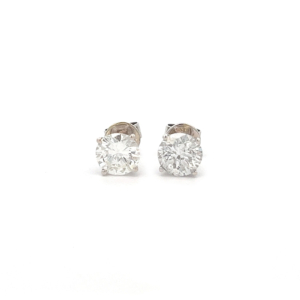 "Sparkling Points" - Weißgold Ohrstecker 2.49 ct.