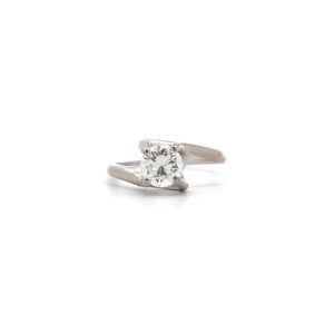 “Ewiger Begleiter” – Weißgold Solitaire Ring 0.98 ct.