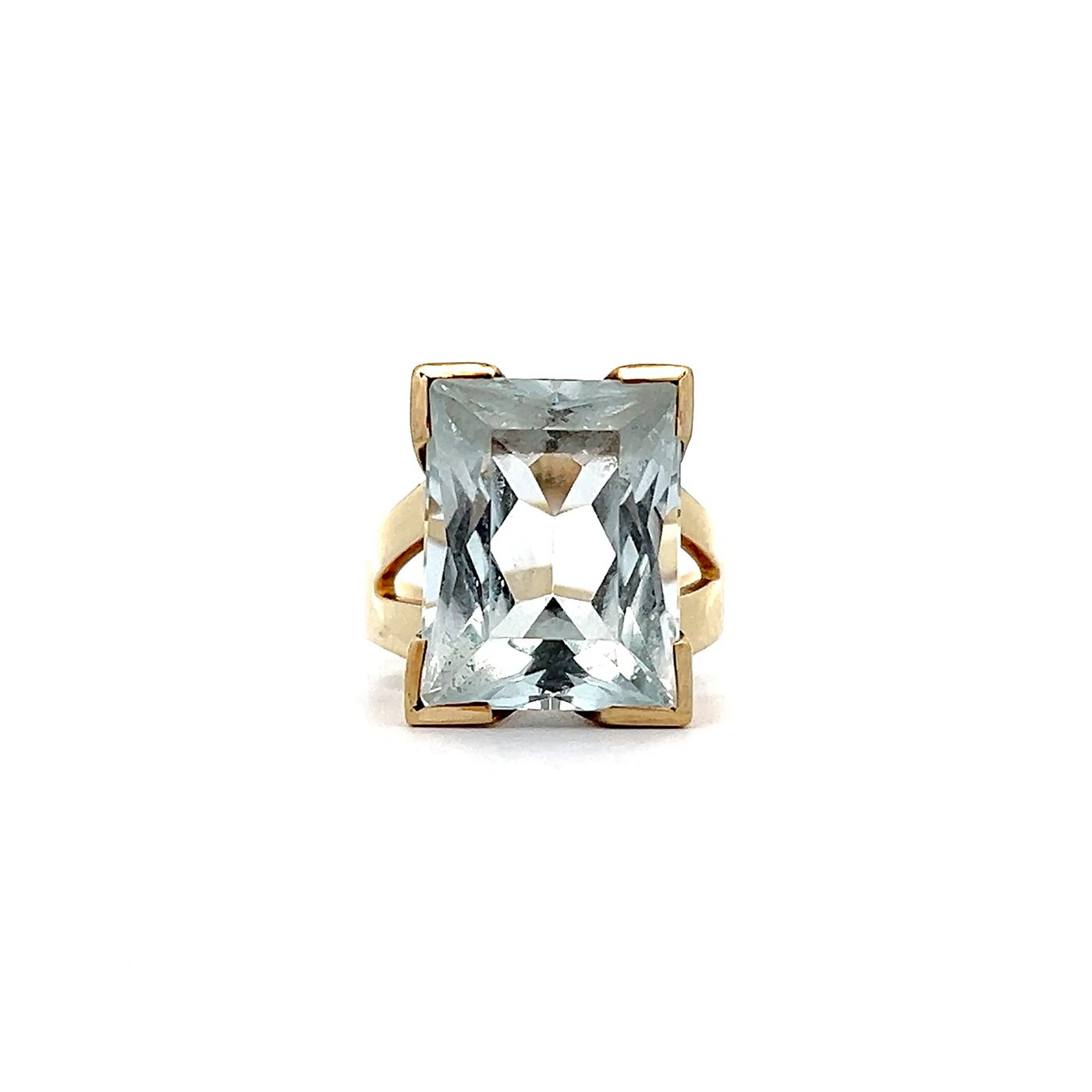 "Cool blue" - Ring mit Blautopas