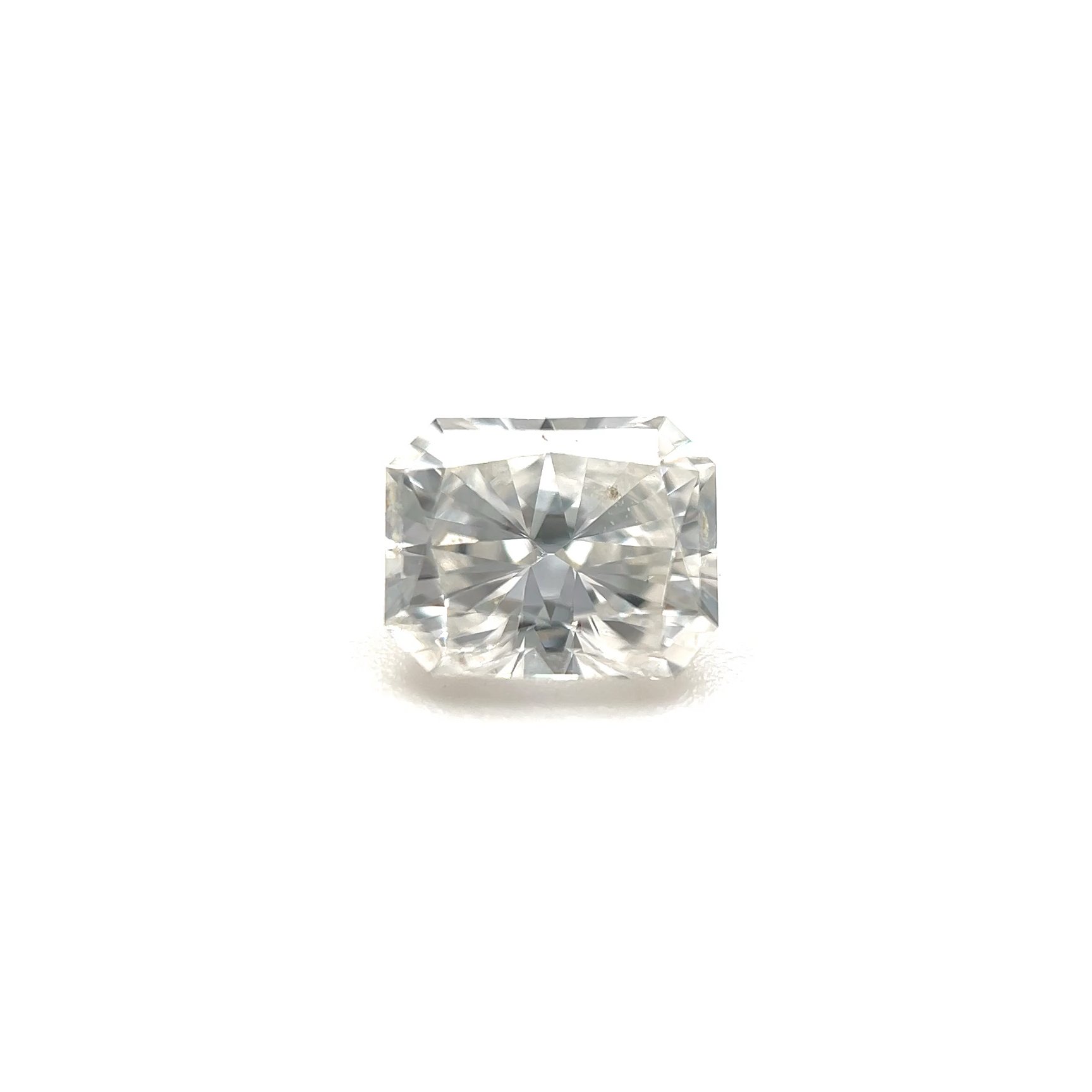 "Traumhaft schön" - Radiant Diamant 0.64 ct