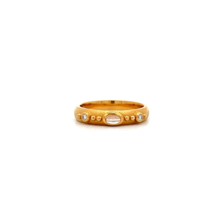 "Mondlicht" - Filigraner Gelbgold Ring mit Mondstein und Diamanten