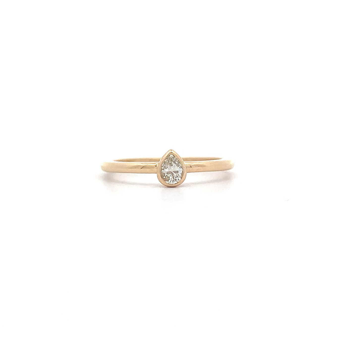 "Pear" - Filigraner Gelbgold Diamantring 0.17 ct.