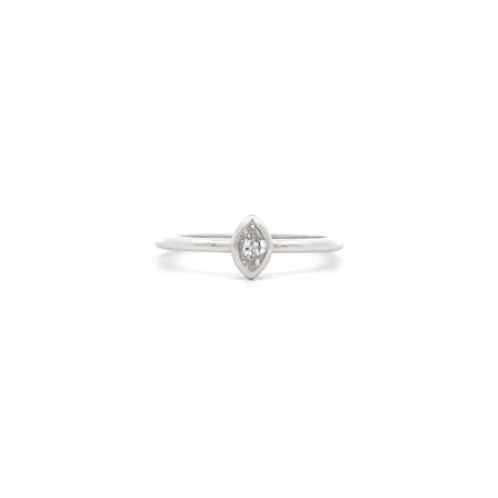 "Marquise" - Filigraner Weißgold Diamantring 0.18 ct.