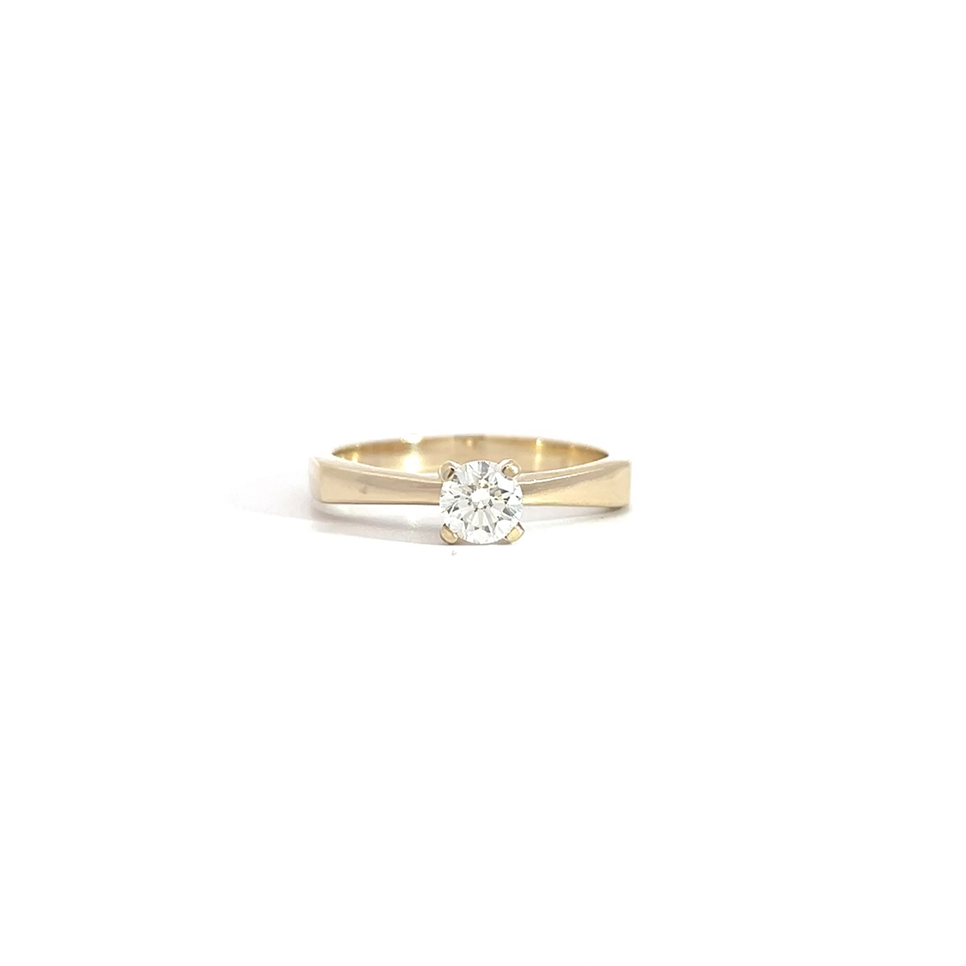 "Lichtspiel" - Solitär Ring 14 Karat Gelbgold