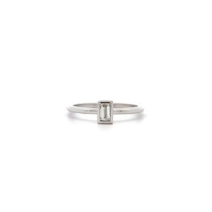 "Baguette" - Filigraner 18 Karat Weißgold Ring 0,21 ct.