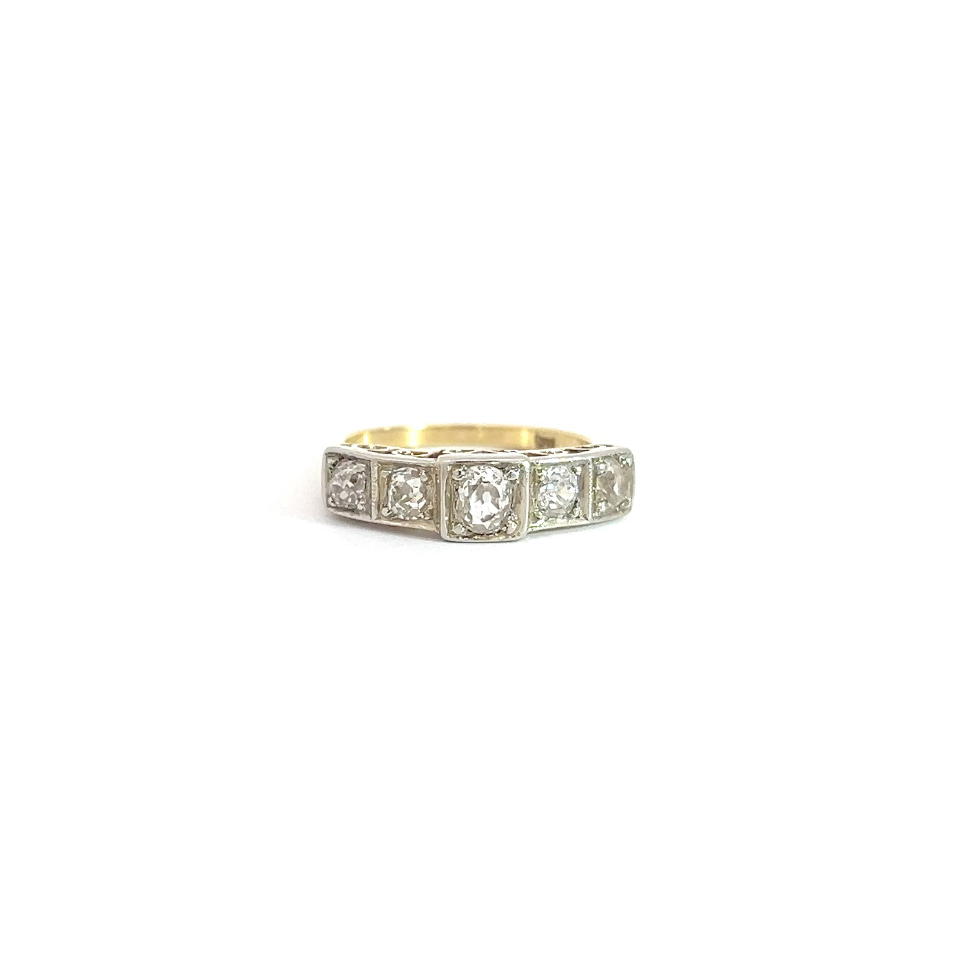 "Old Sparkling" - Ring mit Altschliff Diamanten 14 Karat Gelbgold