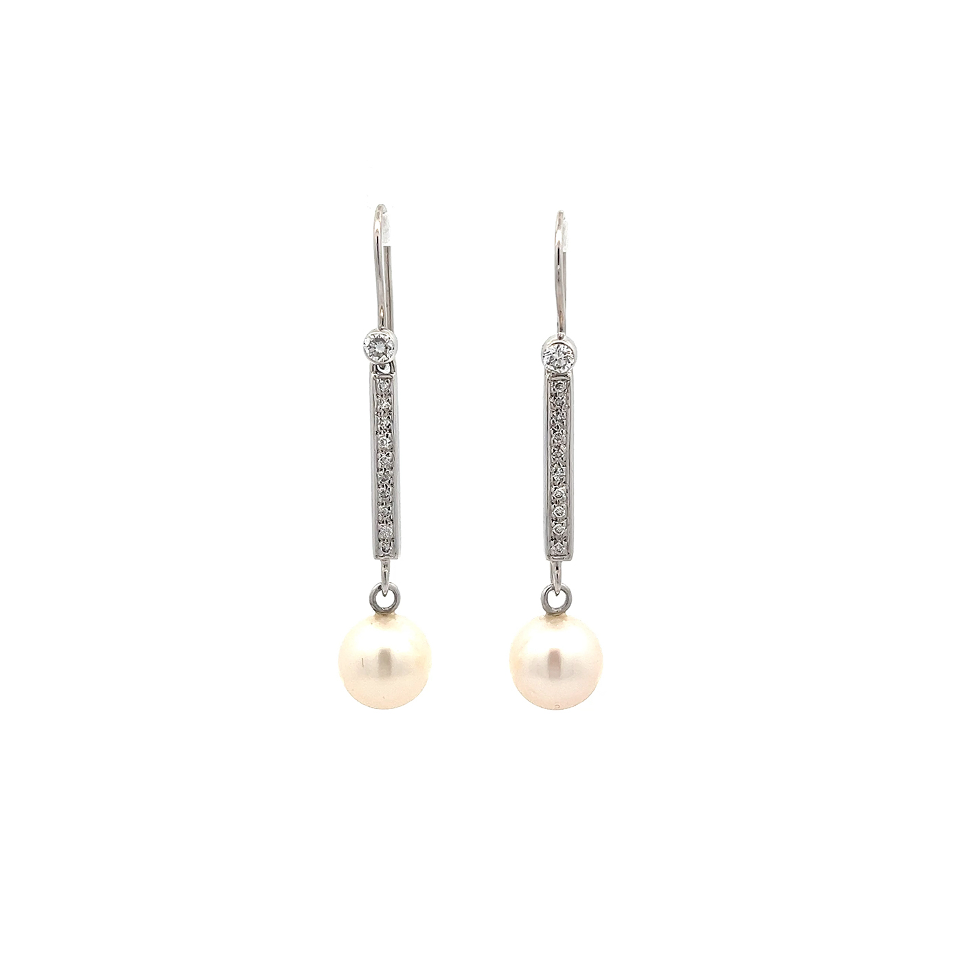 "Licht der Perle" - 18 Karat Weißgold Ohrstecker