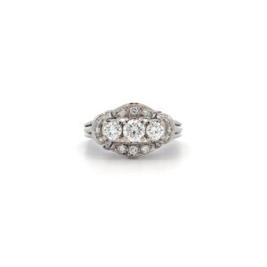 "White Fascination" - Funkelnder Ring in 14 Karat Weißgold