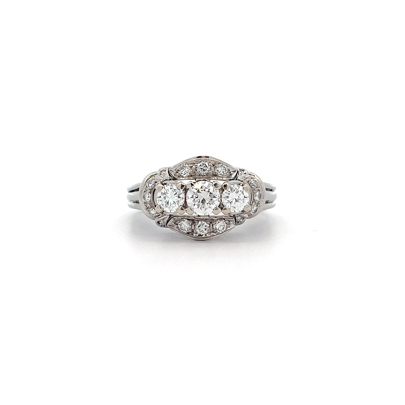 "White Fascination" - Funkelnder Ring in 14 Karat Weißgold