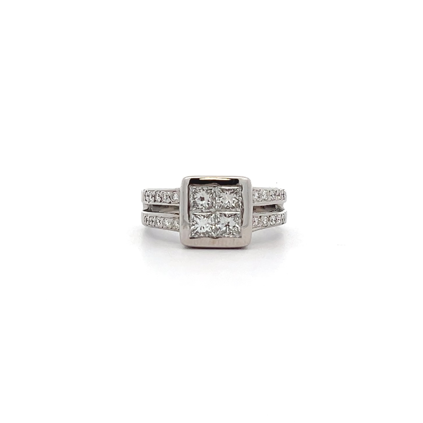"Powerfull Princess" - 18 Karat Weißgold Ring