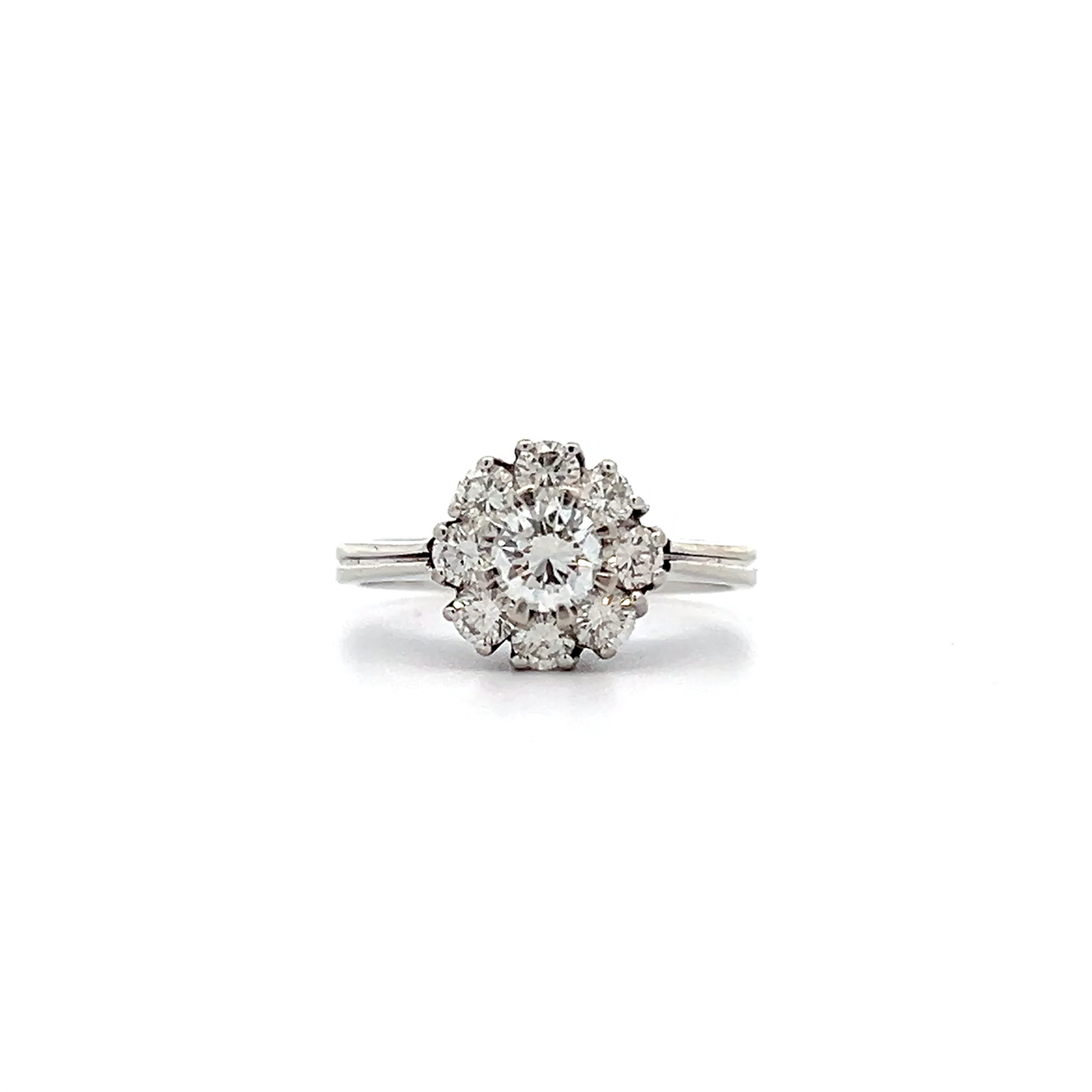 "Blütentraum" - 14 Karat Weißgold Ring mit Brillanten