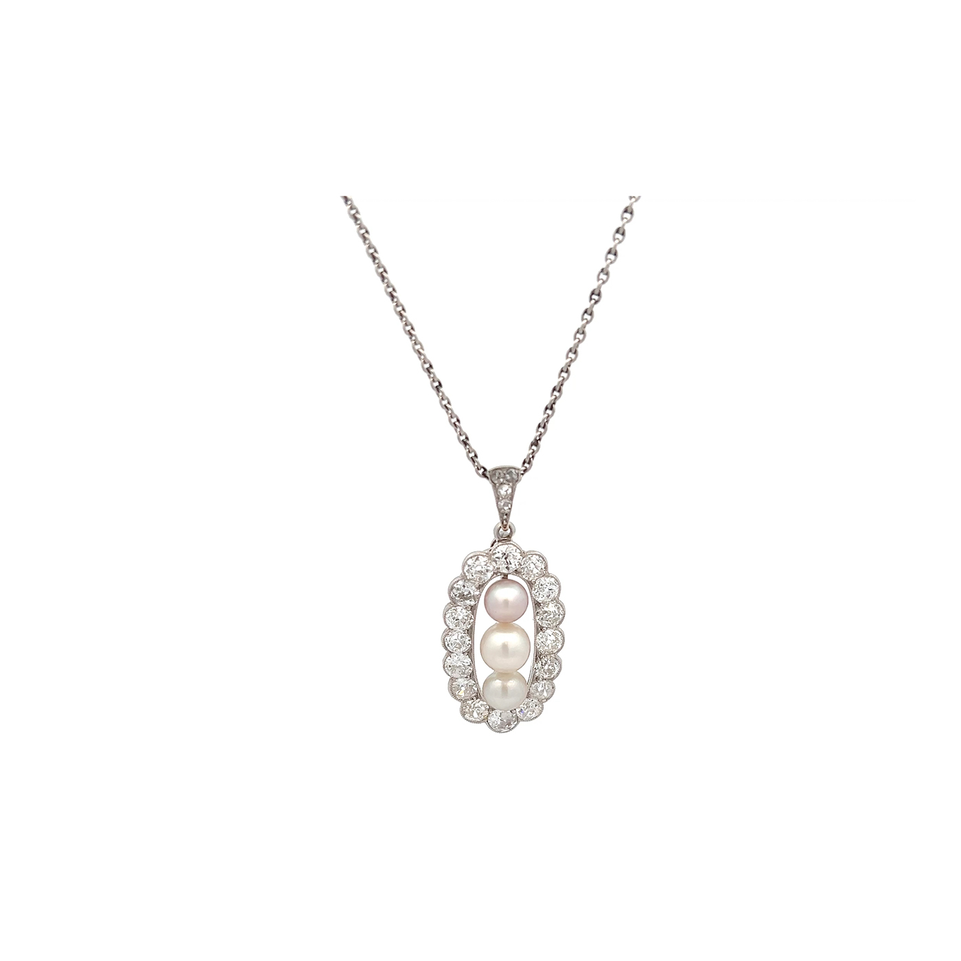 "Strahlende Erinnerung" - 18 Karat Weißgold Kette mit Altschliff Diamanten