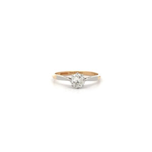 "Funkelnder Begleiter" - 18 Karat Gelbgold Ring