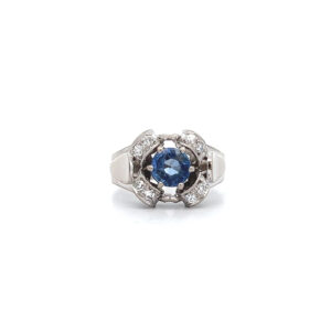 "Eternal Blue" - Wunderschöner Saphir Ring in 14 Karat Weißgold