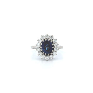 "Saphirzauber" - 14 Karat Weißgold Ring
