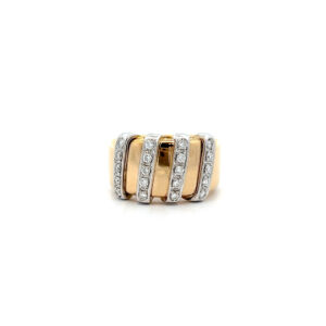 "Glanz der Ewigkeit" - 18 Karat Gelbgold Ring mit Brillanten