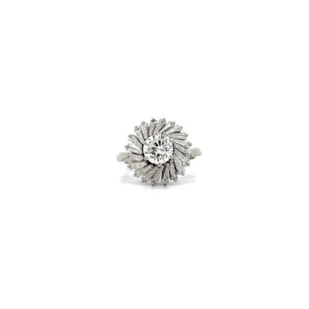 "Crown of Light" - Moderner Ring in 18 Karat Weißgold