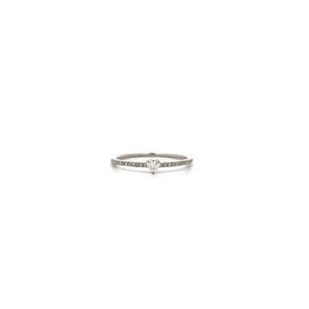 "Little Heart" - Moderner Ring in 18kt Weißgold mit Diamanten