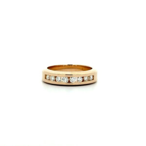 "Goldener Glanz" - Vintage Ring mit Brillanten in 14 Karat Gelbgold