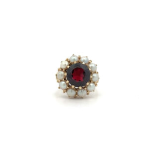 "Lovely Red" - 14 Karat Vintage Ring
