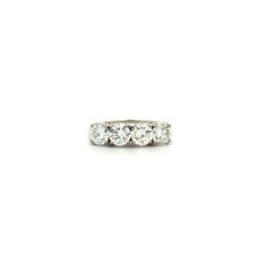 "Sparkling diamonds" - Vintage Ring in