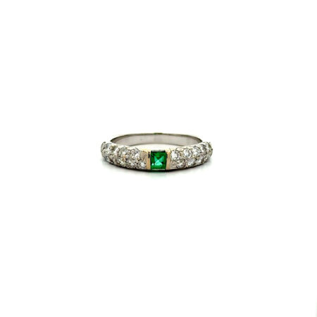 "White & Green" - Vintage Ring 18 Karat Weißgold