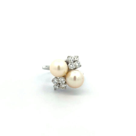 "White Symphony" - Funkelnder vintage Perlen Ring in 18 Karat Weißgold