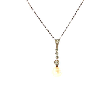 "Perlenglanz"- Antikes Collier in 14kt Gelbgold platiniert mit Perle & Diamanten