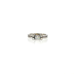 "Clear Brilliance" - Schimmernder vintage Ring mit Brillanten in 14 Karat Weißgold