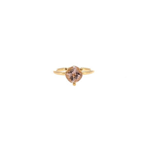 "Filigrane Schönheit" - Vintage Ring 18 Karat Gold mit Rosenquarz