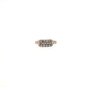 "Old together" - Antiker Ring mit Diamantrosen
