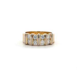 "Acht Träume" - Vintage Brillantring 18 Karat Gelbgold