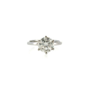 "Shine bright" - Vintage Ring mit einem strahlenden Brillanten in 18 Karat Weißgold