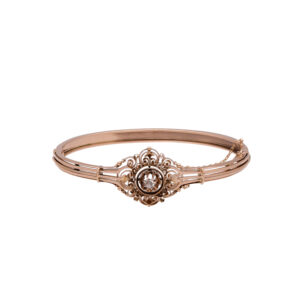 "Everlasting Rose" - Antiker Armreif in 14kt Rosegold mit Diamantrose