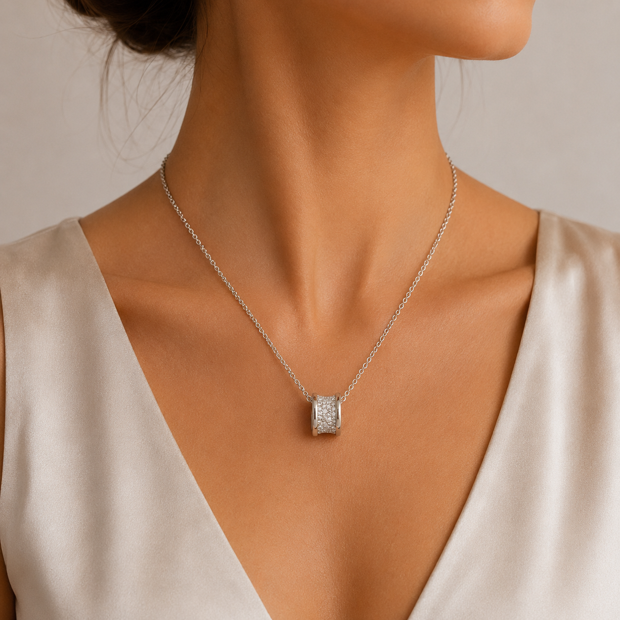 "Bulgari B.Zero1" - Vintage Kette mit Pavé besetzten Brillanten zus. 0.90ct. in 18kt Weißgold
