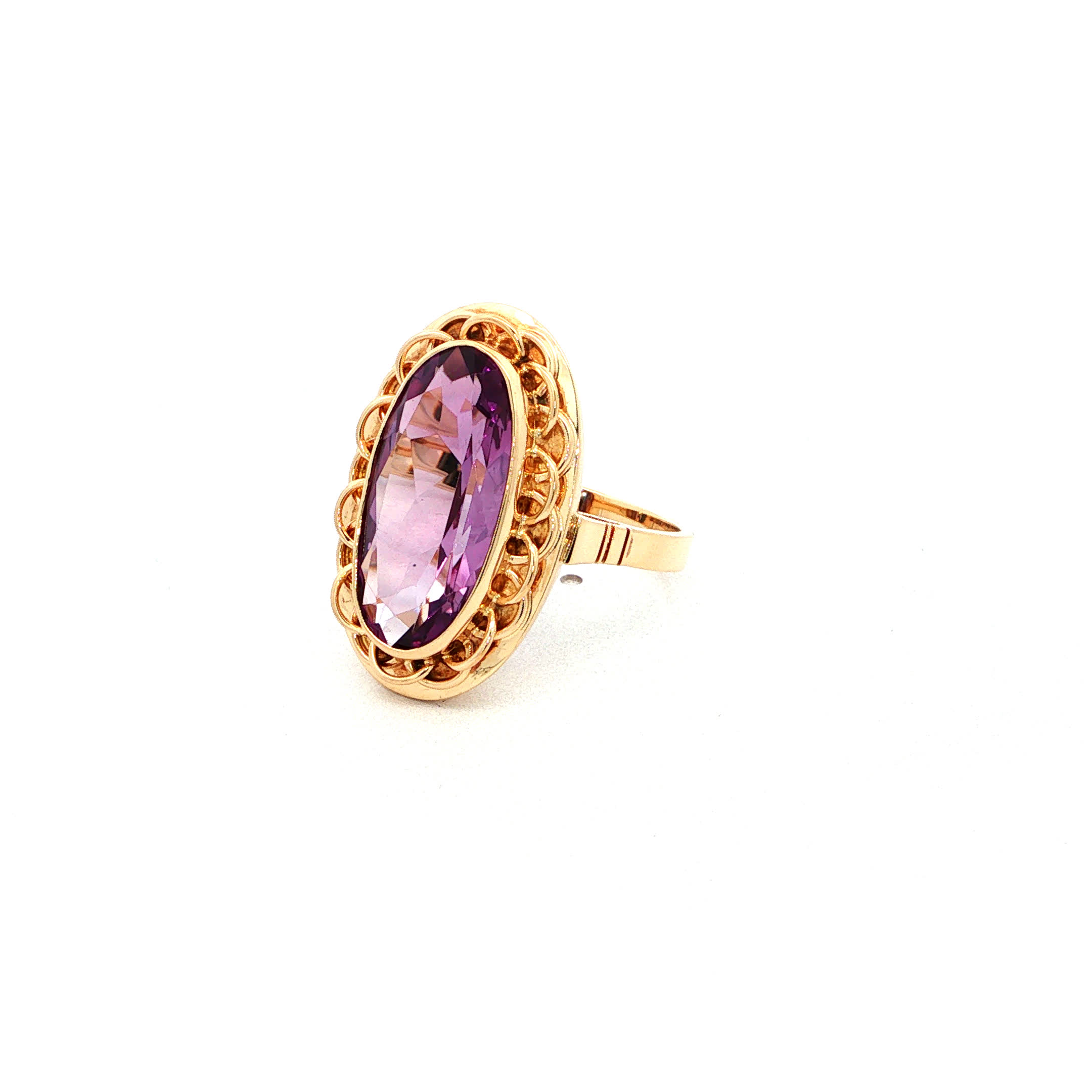 "Amethyst in Rose" - Antiker Ring in 14kt Rosegold mit Amethyst - Juwelier Steiger