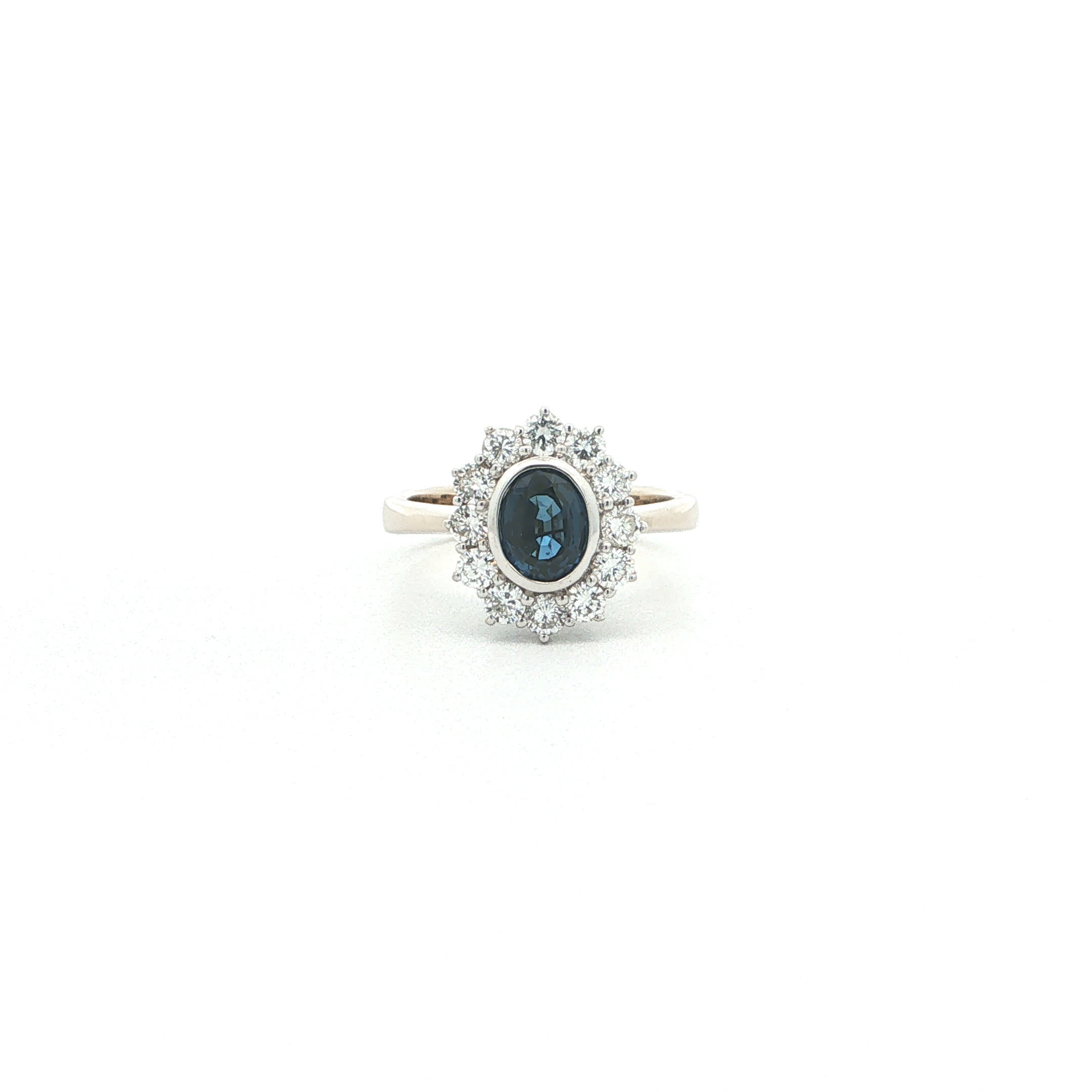 "Blue Velvet" - Vintage Ring in 18kt Gelbgold mit Saphir & Brillanten - Juwelier Steiger