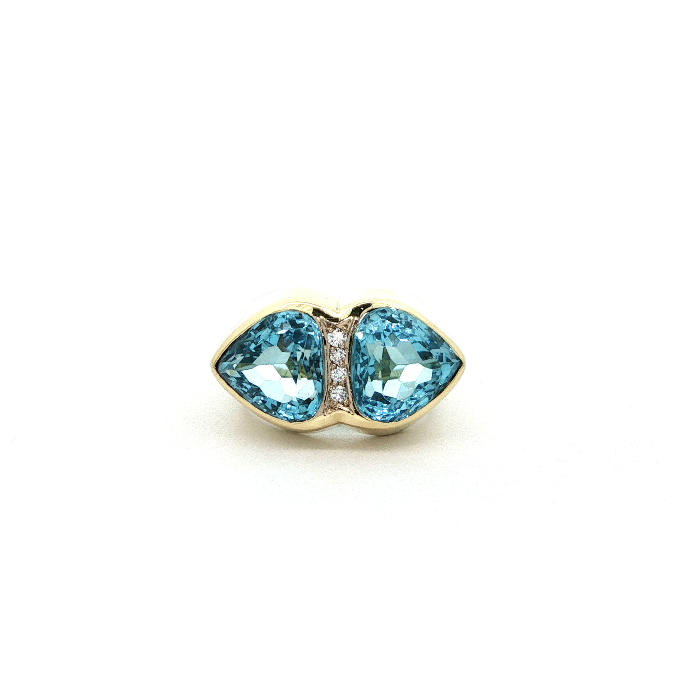 "Blue Wings" - Vintage Ring in 14kt Gelbgold mit Blautopas & Diamanten - Juwelier Steiger