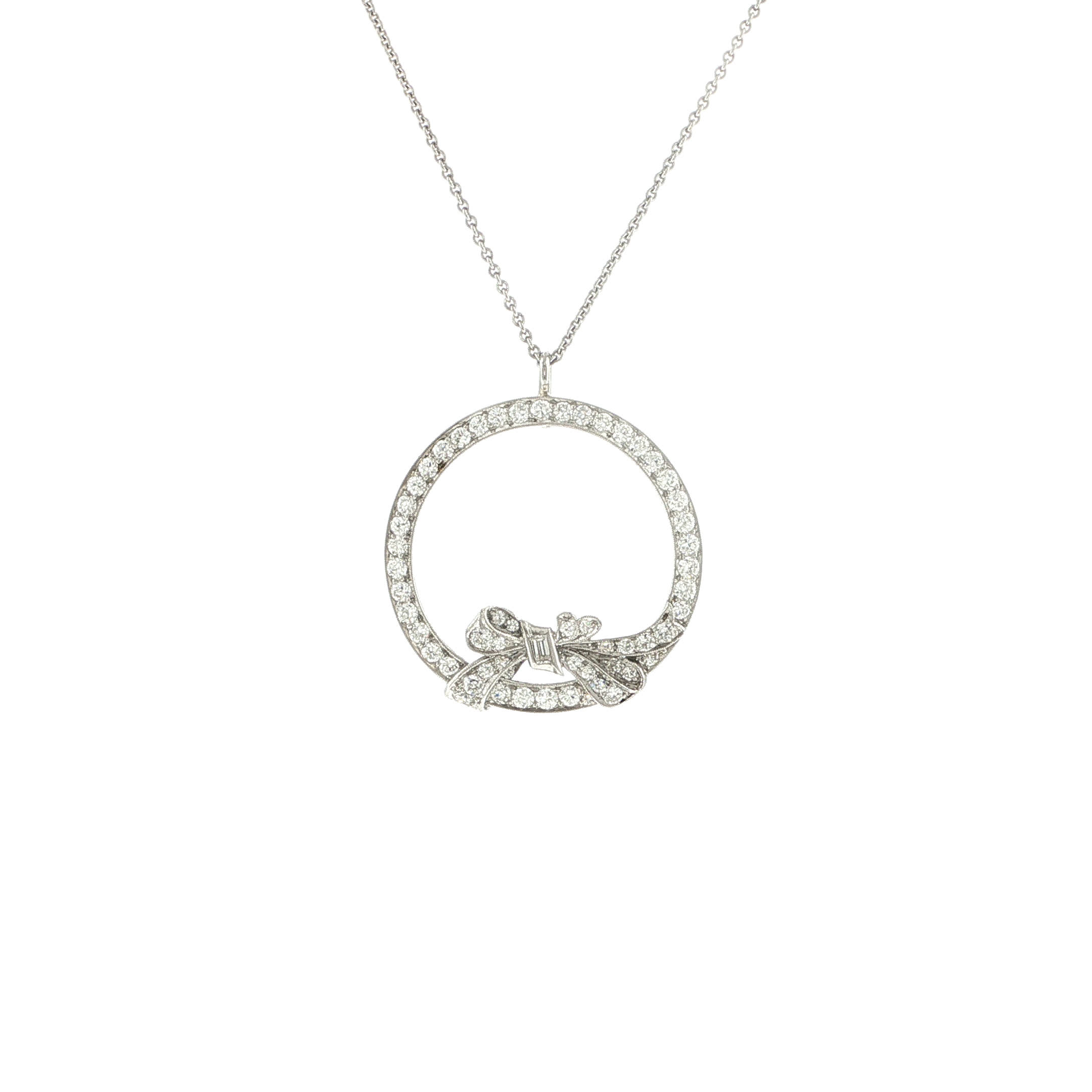 "Bow of Eternity" - Vintage Kette mit Anhänger aus Platin mit Brillanten - Juwelier Steiger