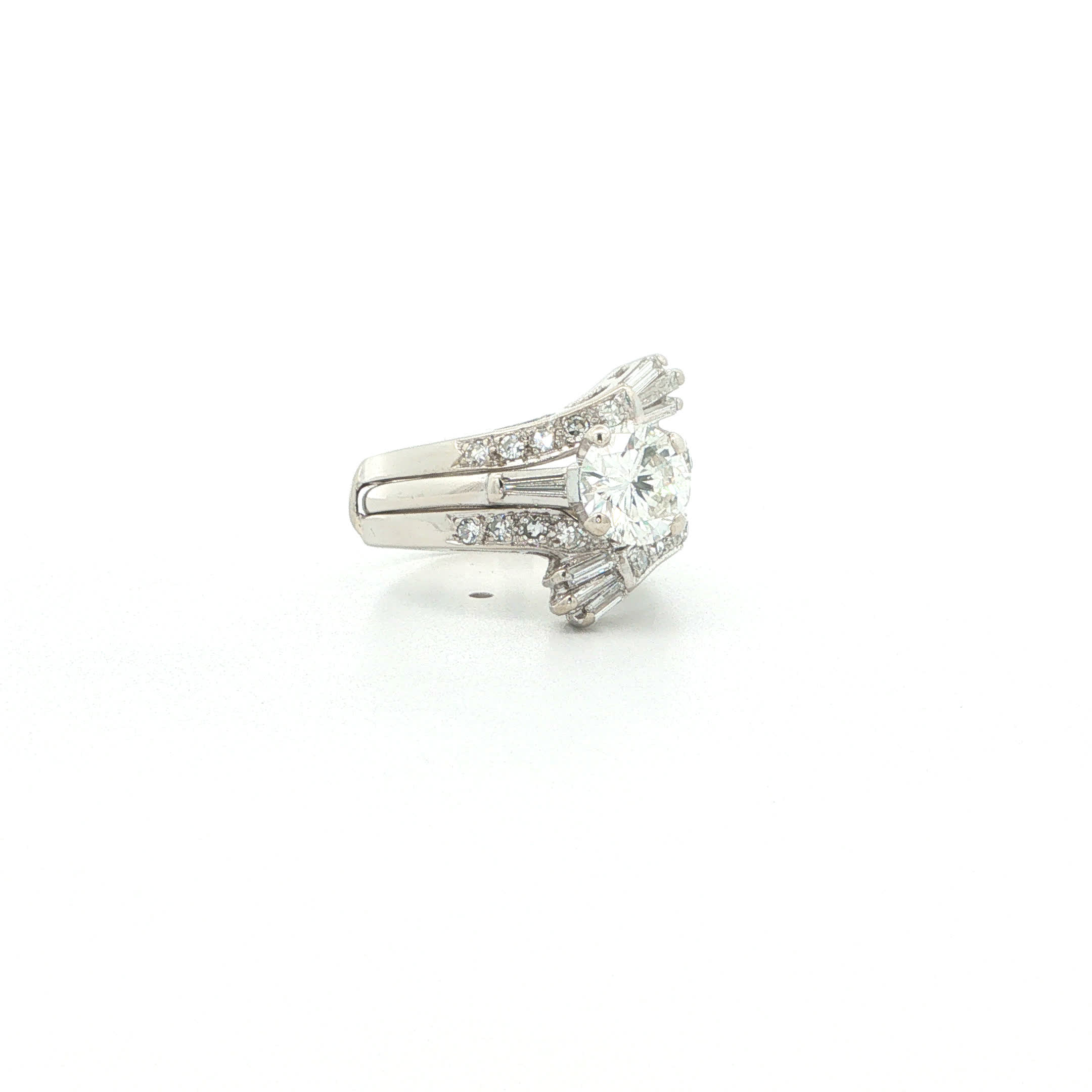 "Diamond Diva" - Vintage Ring in 14kt Weißgold mit Diamanten - Juwelier Steiger