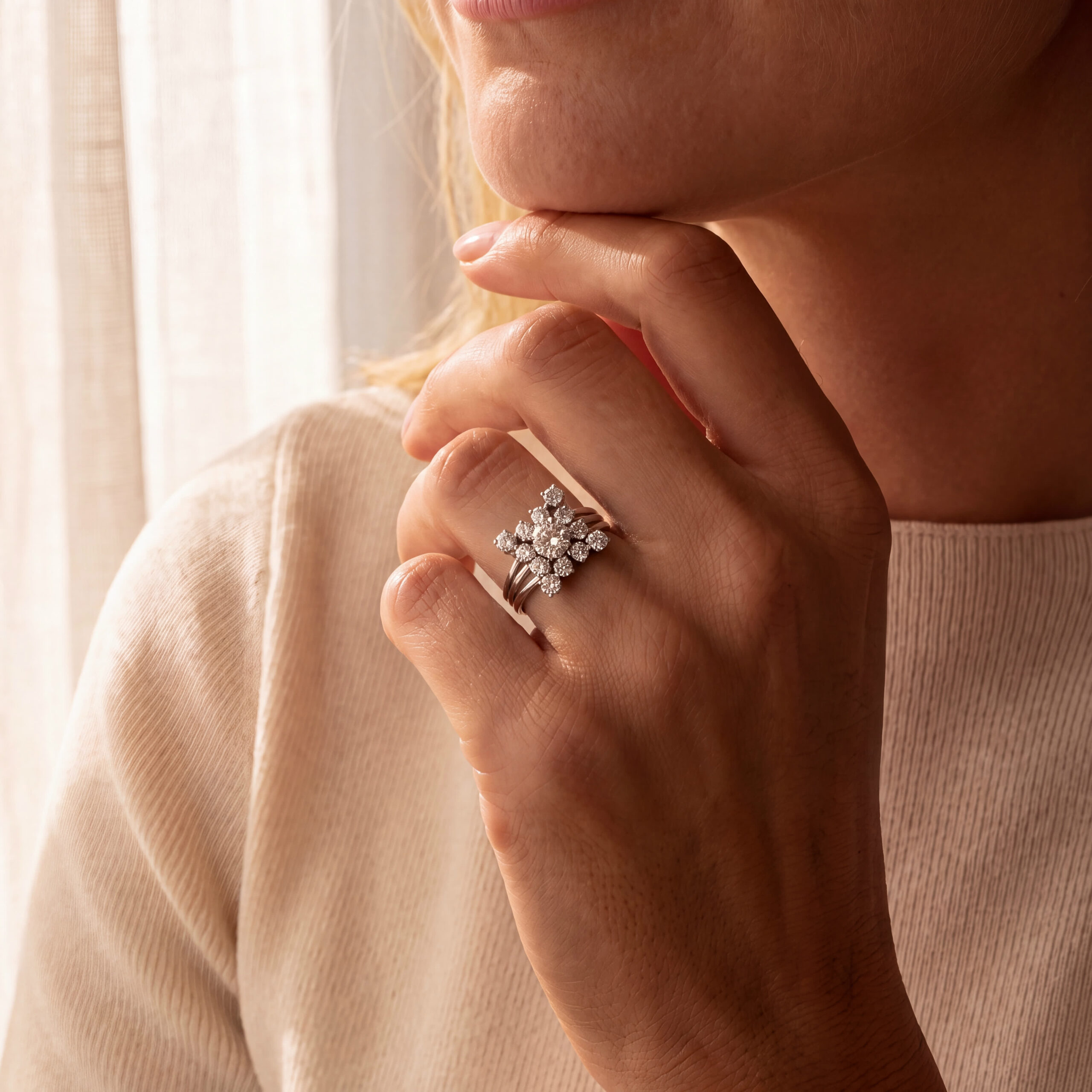 "Frozen Sparkle" - Imposanter Vintage Ring in 18kt Weißgold mit Brillanten zus. ca. 2,76ct - Juwelier Steiger