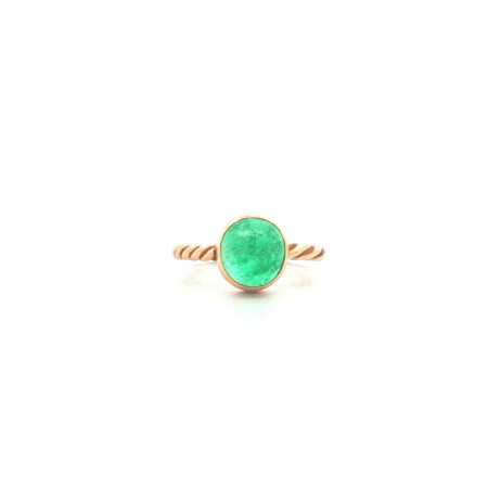 "Green Garden" - Vintage Ring in 18kt Gelbgold mit Smaragd Cabochon