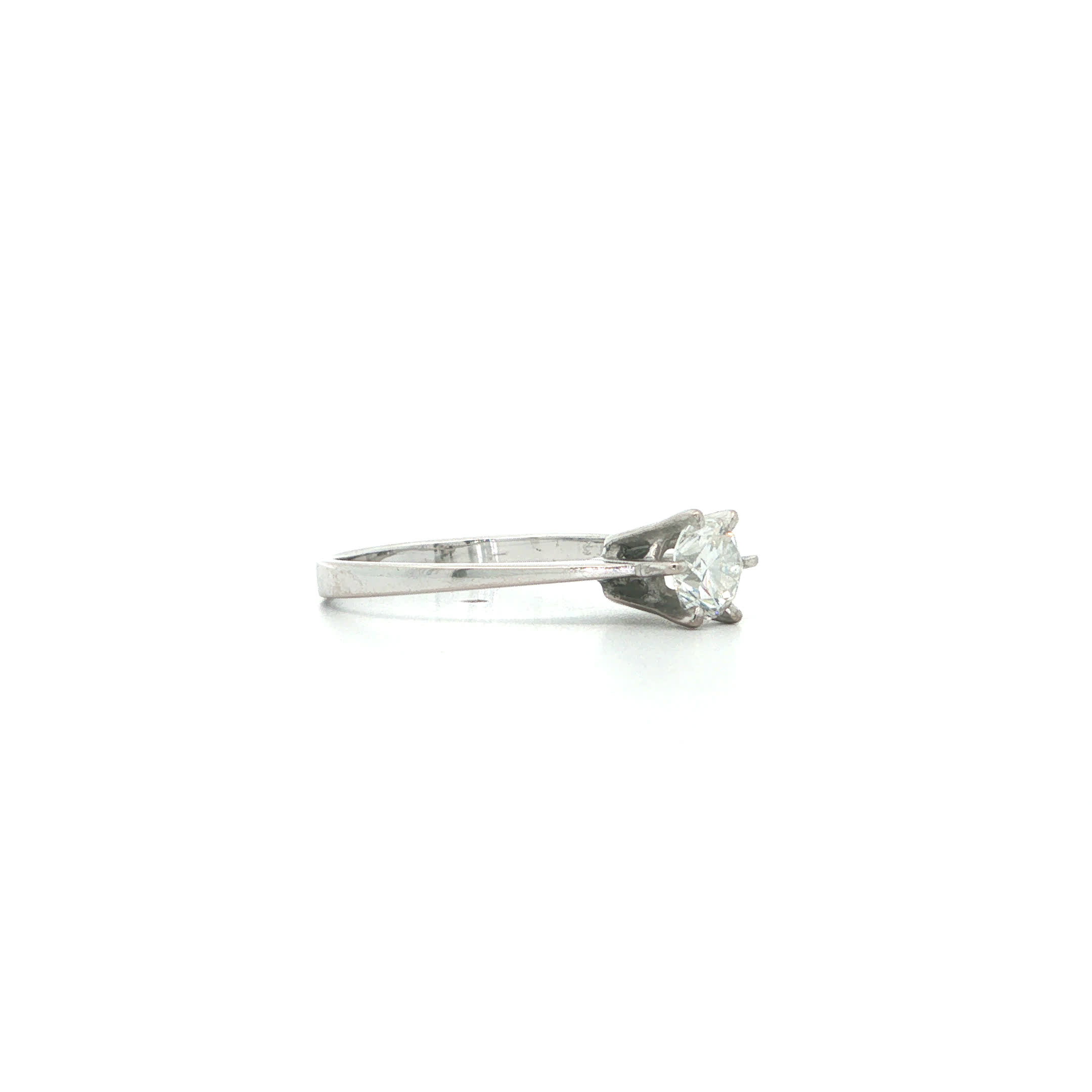 "Internally Flawless" - Vintage Ring in 14kt Weißgold mit Brillant Solitär 0,56ct - Juwelier Steiger