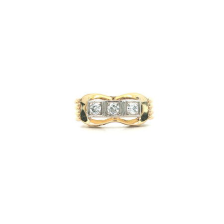 "Old Cut Trio" - Antiker Ring in 14kt Gelbgold mit Diamanten