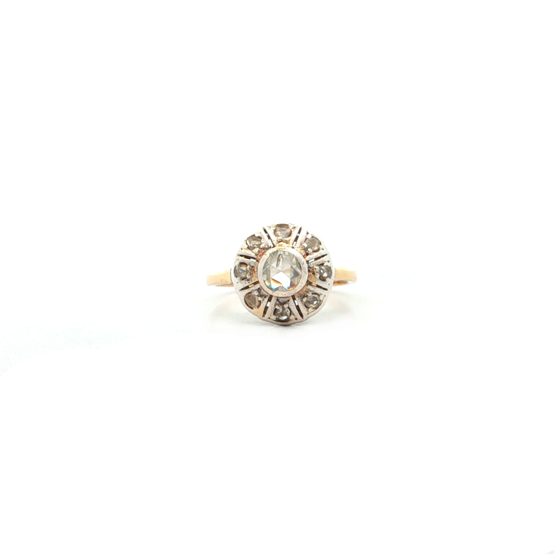 "Old Roses" - Antiker Ring in 14kt Gelbgold mit Diamantrosen - Juwelier Steiger