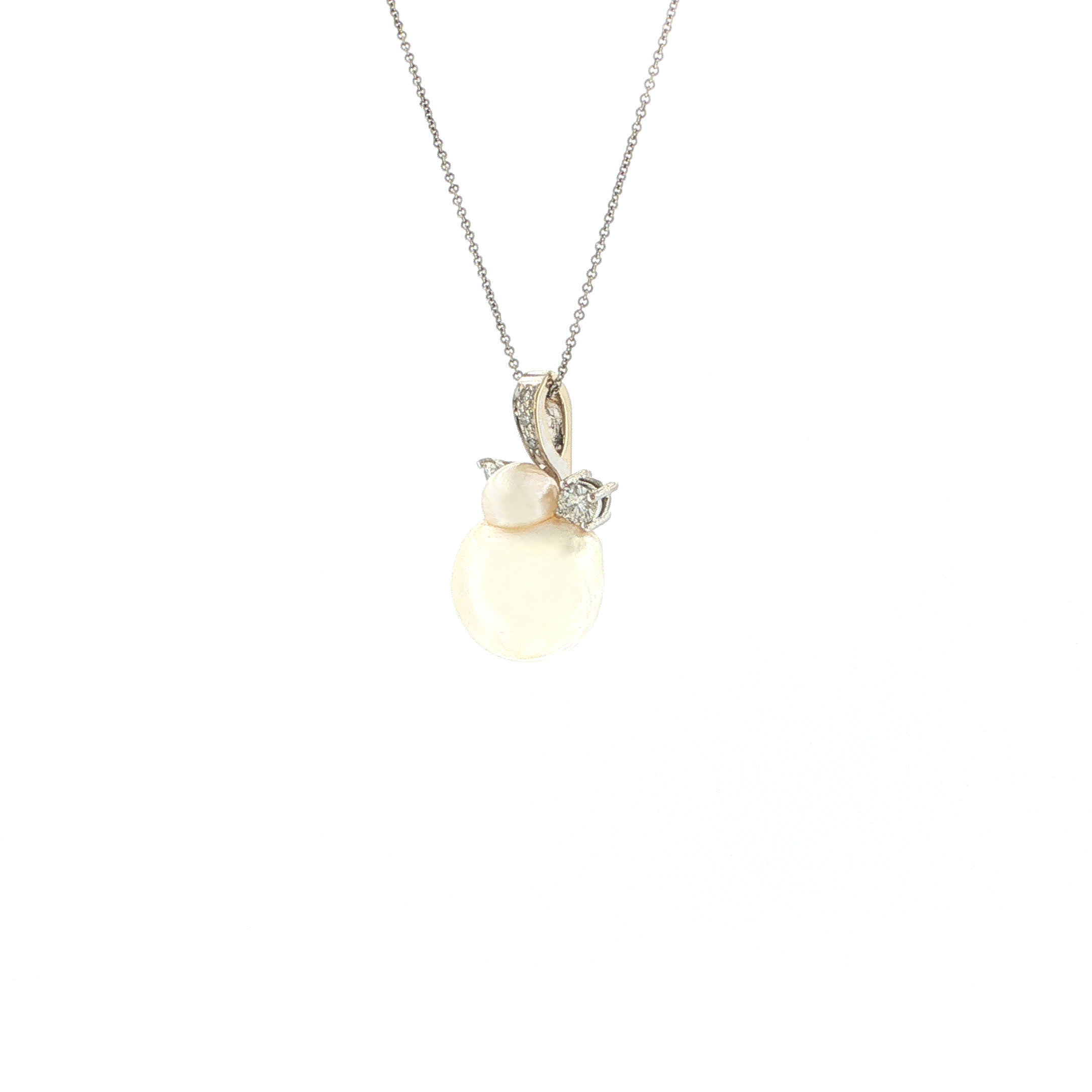 "Pearl Angel" - Moderner Anhänger in 18kt Weißgold mit Perle & Diamanten - Juwelier Steiger