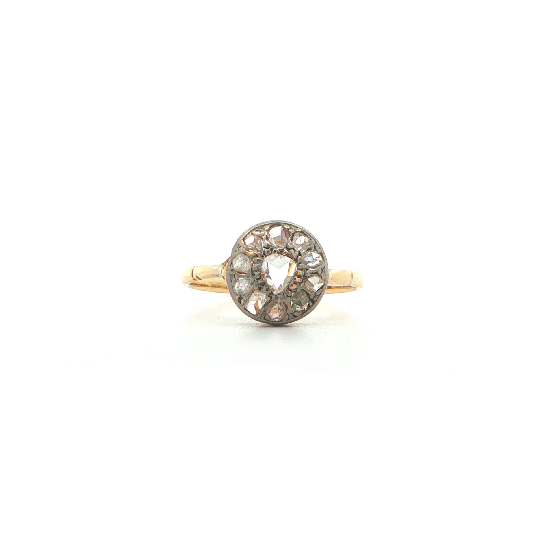 "Roses from the Past" - antiker Ring in 18kt Gelbgold mit Diamantrosen - Juwelier Steiger