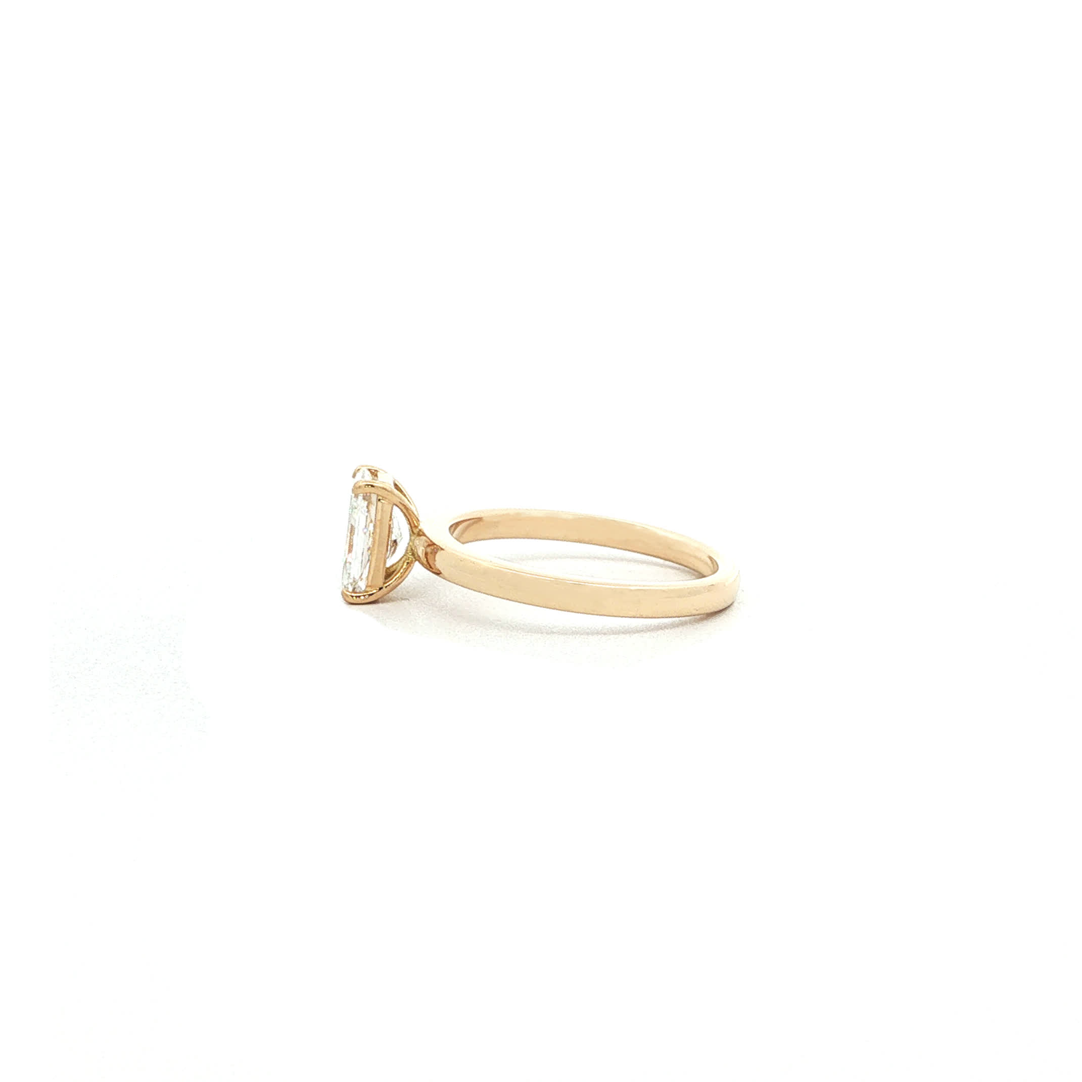 "Say Yes" - Moderner Solitair Ring in 18kt Gelbgold mit Diamant 1,0ct - Juwelier Steiger