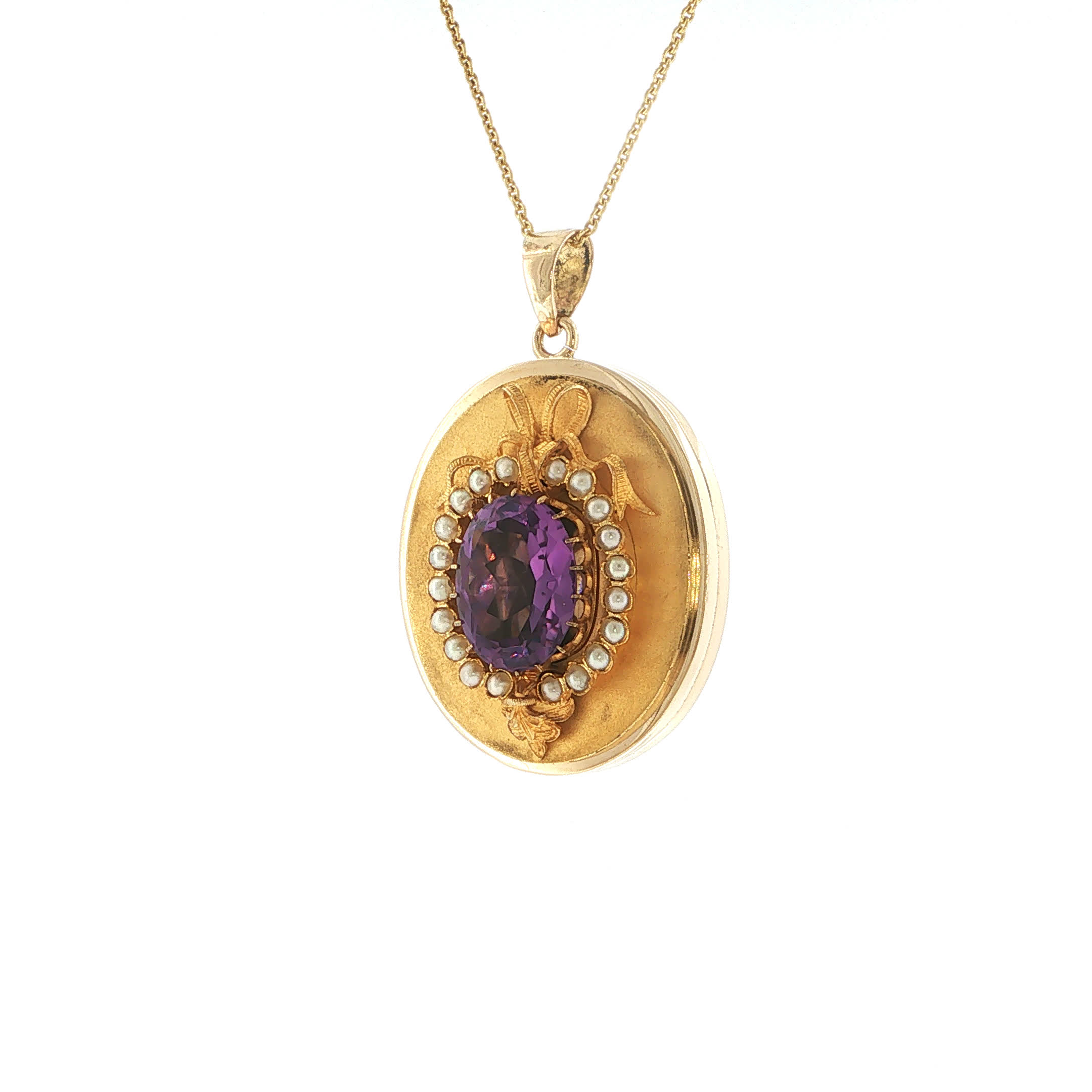 "Secret Memory" - Antikes Medaillon mit Amethyst & Perlen - Juwelier Steiger